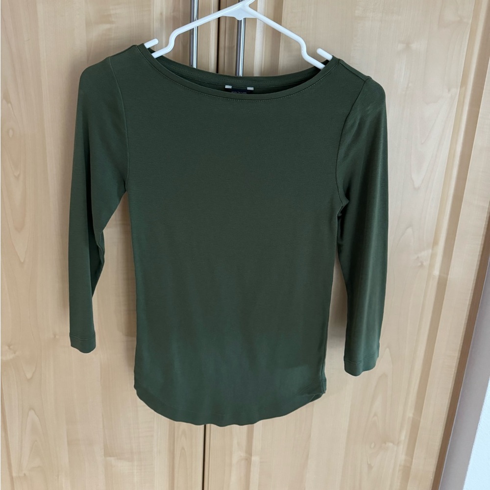 Ann Taylor boat neck 3/4 sleeve tee XS